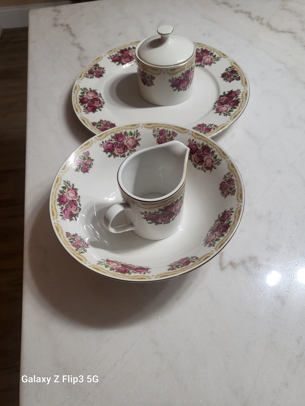 Farberware Rose Floral 4 Pc Serving Set Platter Bowl Creamer Sugar - Picture 3 of 16